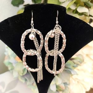 NWOT gorgeous silver earrings